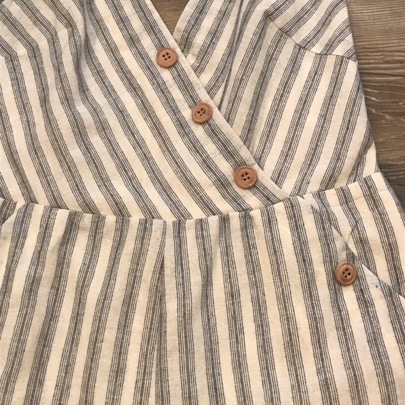 Romper - Picture 5 of 7